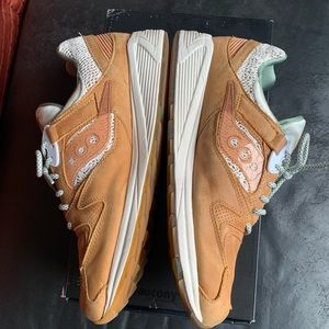 Saucony Grid 8500 SL - Special Edition - Ramen!!!